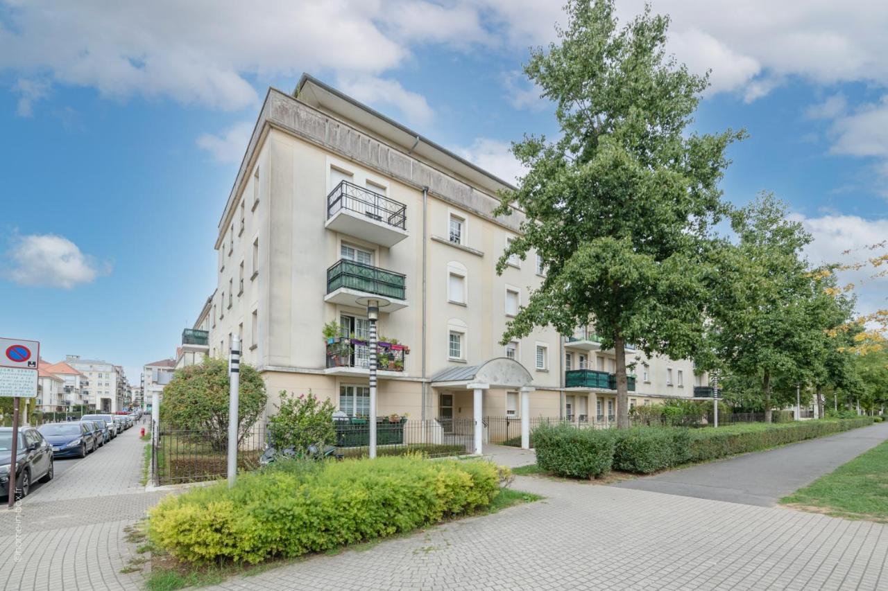 Superb Family Duplex Clos To Disneyland Bussy-Saint-Georges Exterior photo